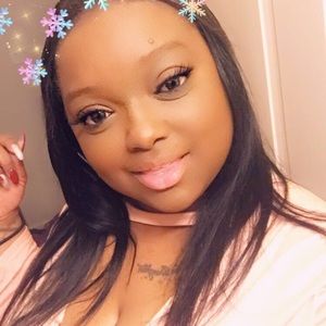 Meet your Posher, Shanetia